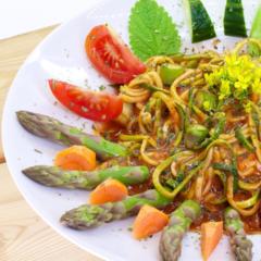 Spargel - Nudeln mit Bok Choy Blüten