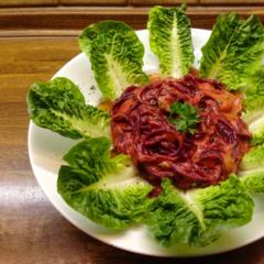 Rote Rüben - "Pasta" mit Orangen - Dattel - Sauce